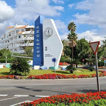 Estepona Port Beachside Apartment - Marina Bay Kültér fotó