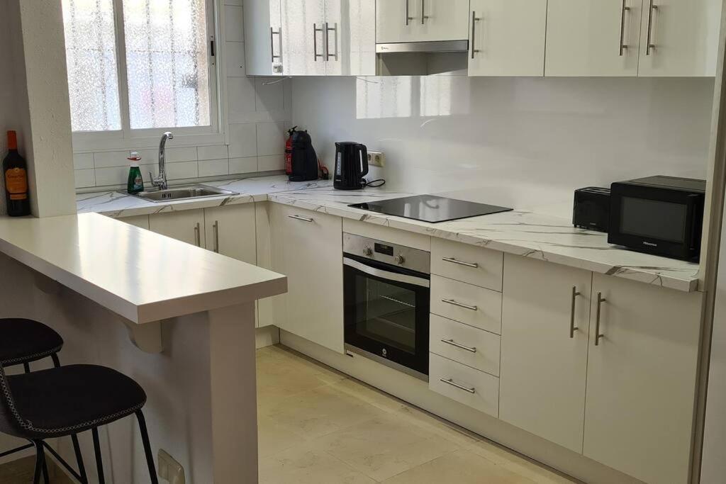 Estepona Port Beachside Apartment - Marina Bay Kültér fotó