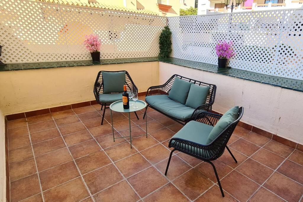 Estepona Port Beachside Apartment - Marina Bay Kültér fotó