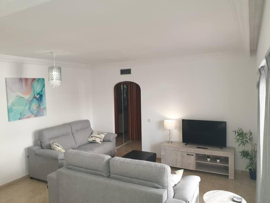 Estepona Port Beachside Apartment - Marina Bay Kültér fotó
